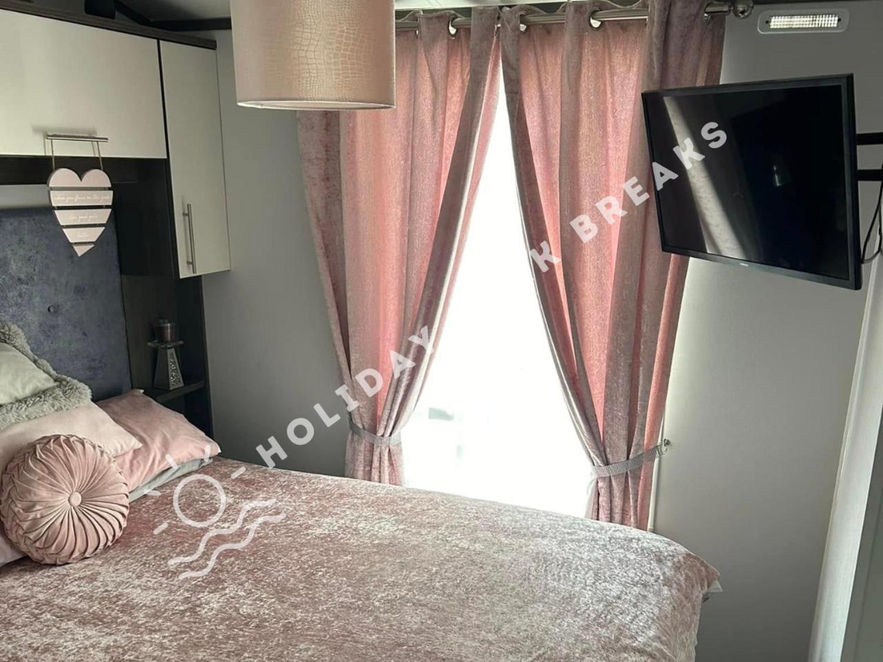 Luxury 2 Bedroom At Seal Bay Resort Selsey Luaran gambar