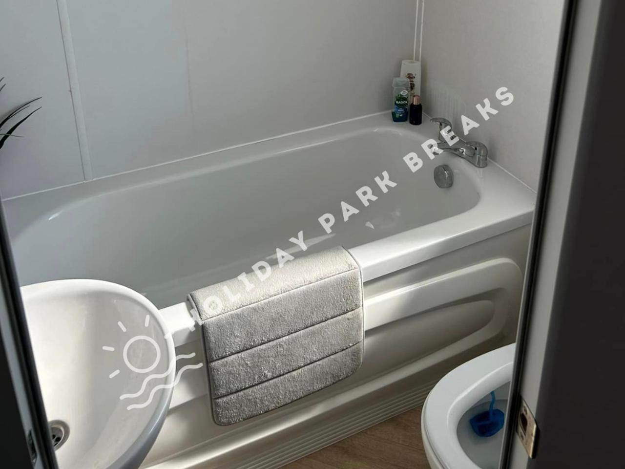 Luxury 2 Bedroom At Seal Bay Resort Selsey Luaran gambar